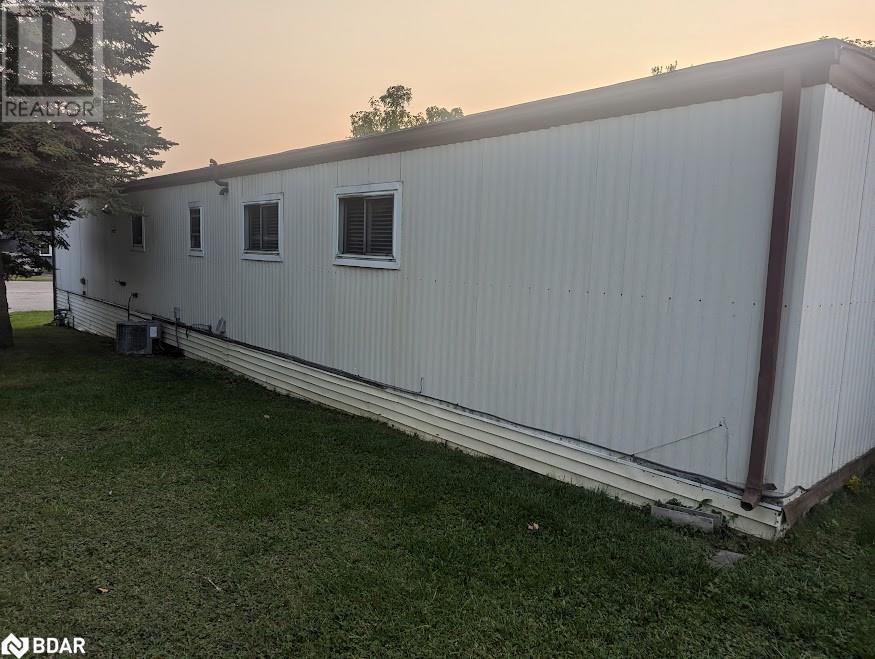 8 Elmwood Court, Innisfil, Ontario  L0L 1L0 - Photo 24 - 40604624