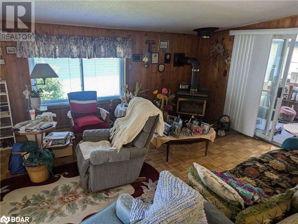 8 Elmwood Court, Innisfil, Ontario  L0L 1L0 - Photo 13 - 40604624