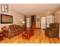 16 Carnation CRES