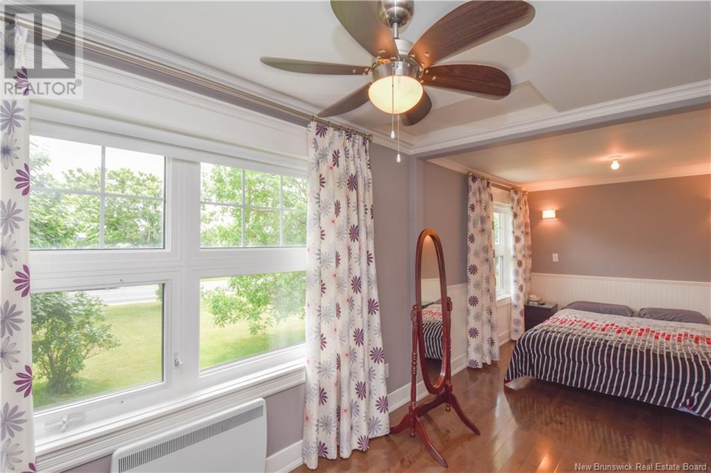 237 Saint-Pierre Est Boulevard, Caraquet, New Brunswick  E1W 1B7 - Photo 40 - NB102413
