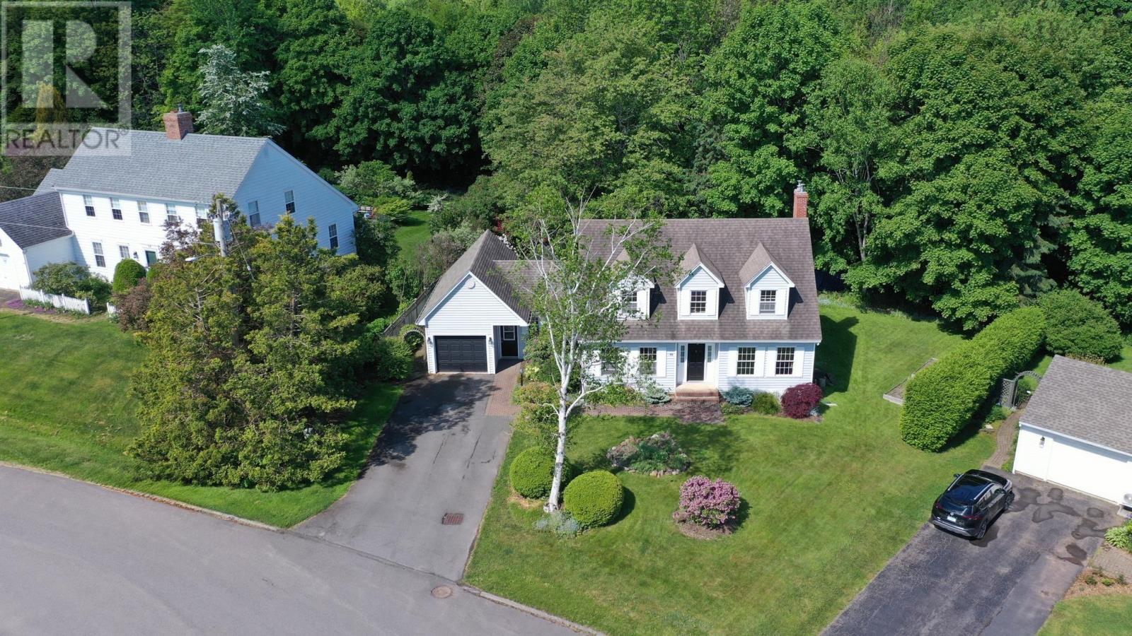 14 Minas View Drive, Wolfville, Nova Scotia  B4P 2H5 - Photo 2 - 202415684