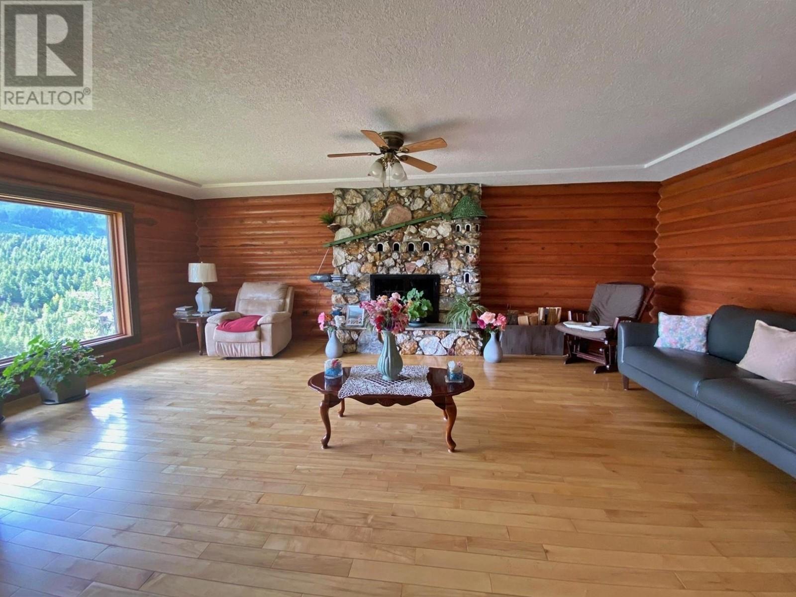 2673 Agate Bay Rd, Barriere, British Columbia  V0E 2E0 - Photo 14 - 178456