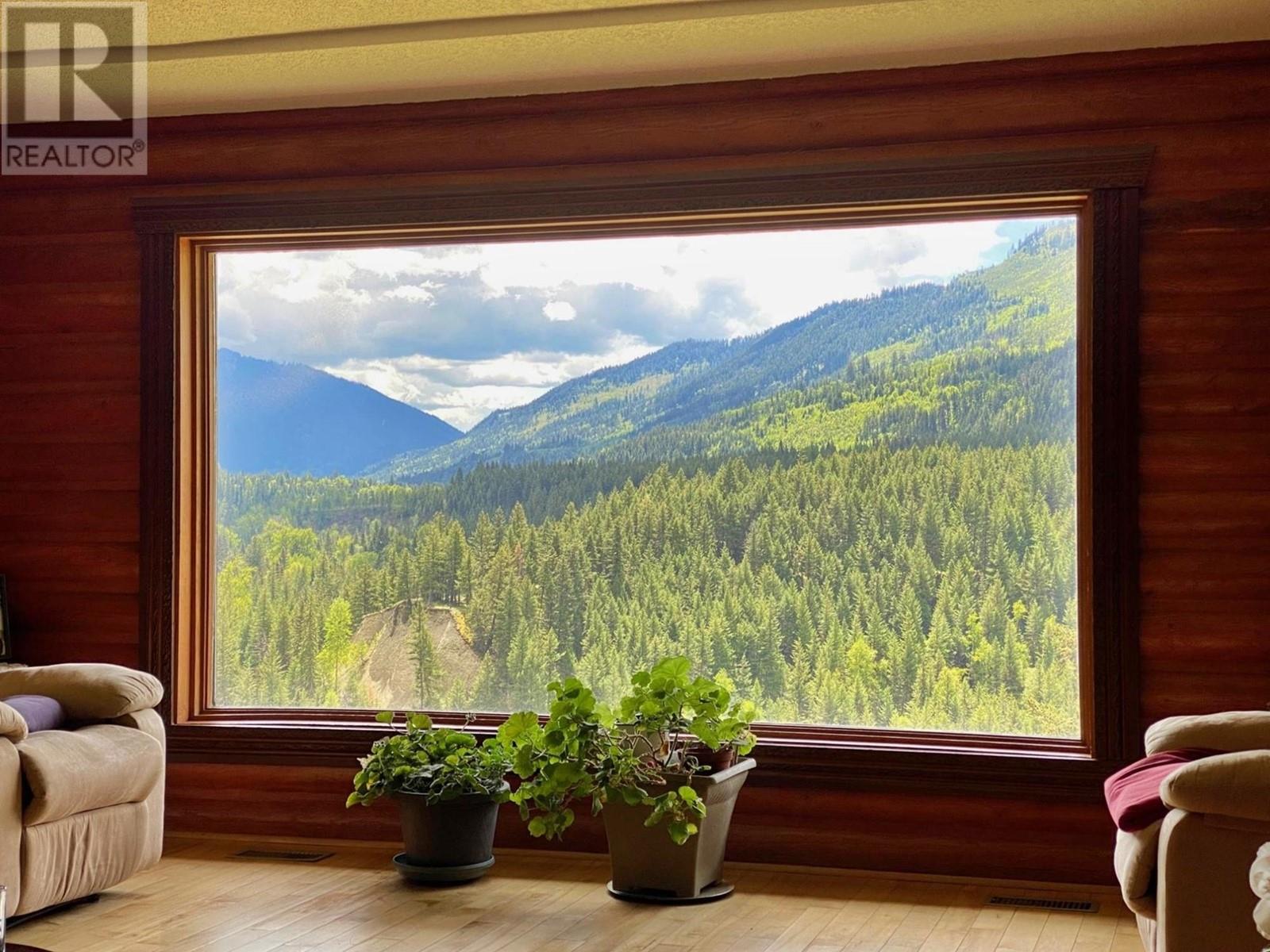 2673 Agate Bay Rd, Barriere, British Columbia  V0E 2E0 - Photo 16 - 178456