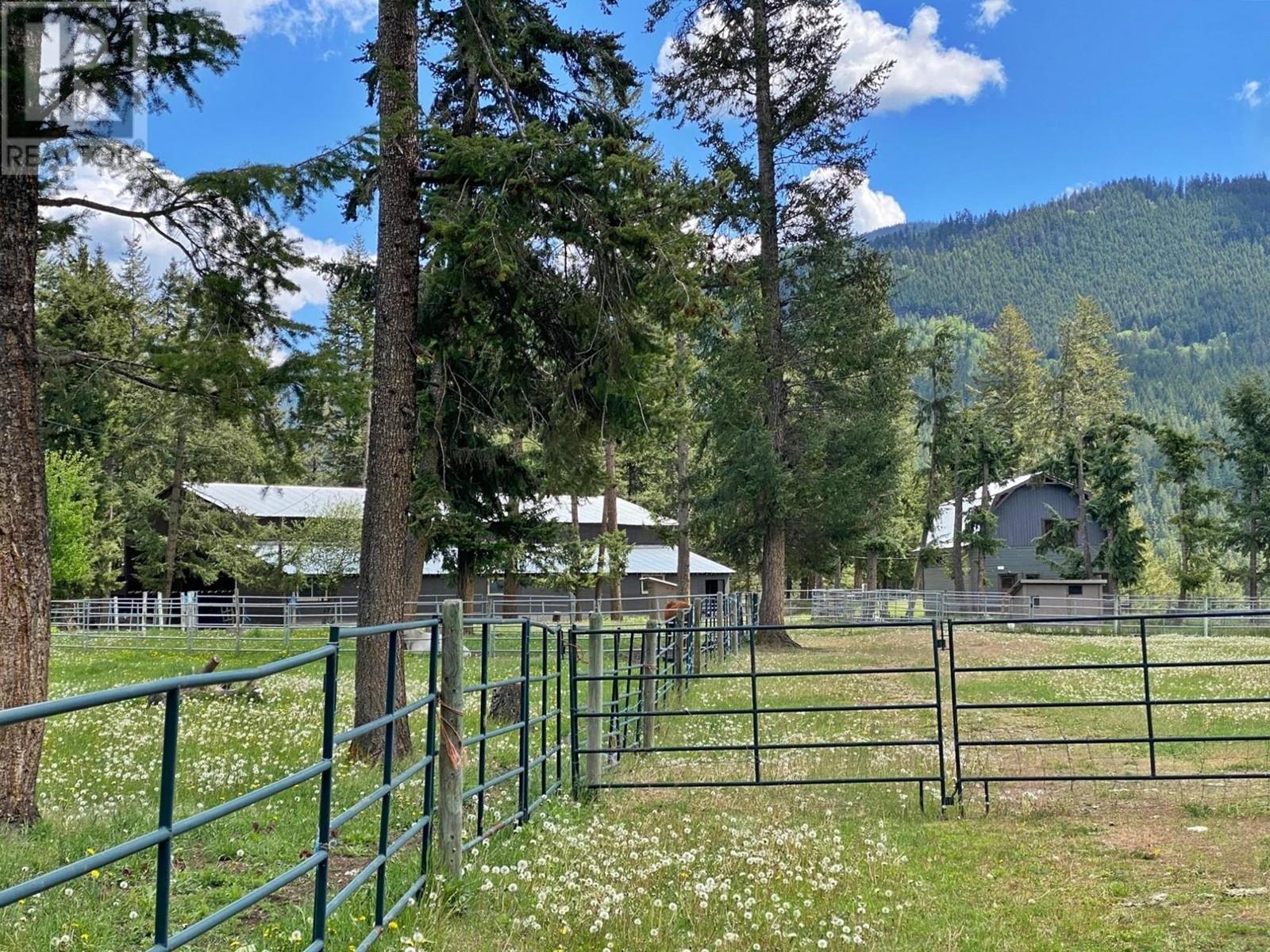 2673 Agate Bay Rd, Barriere, British Columbia  V0E 2E0 - Photo 8 - 178456