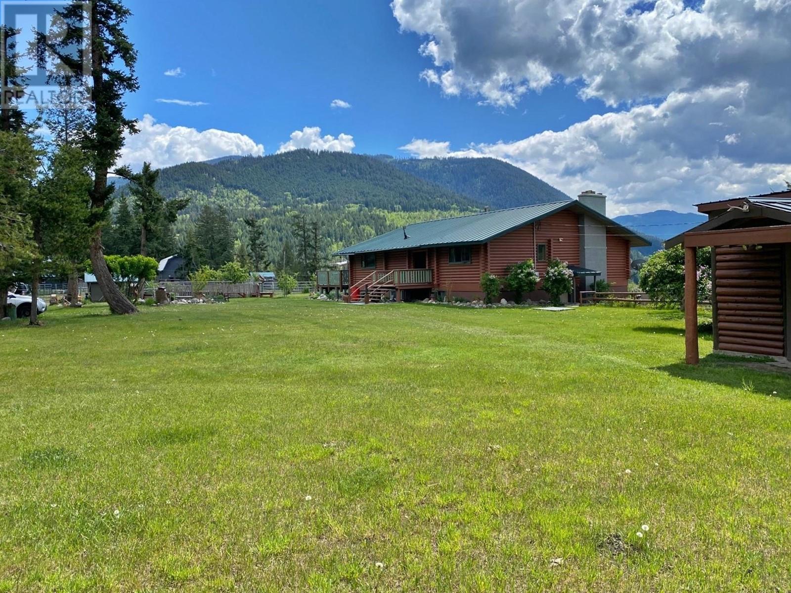 2673 Agate Bay Rd, Barriere, British Columbia  V0E 2E0 - Photo 4 - 178456