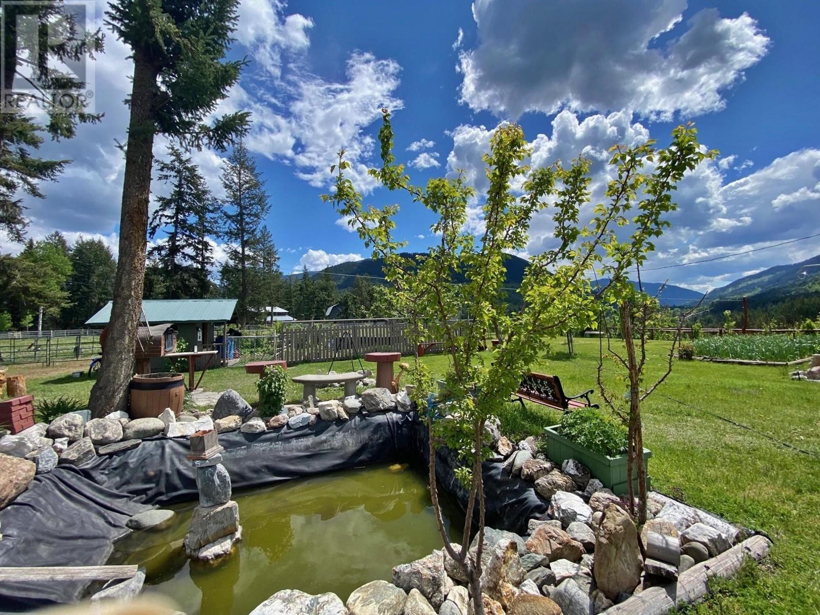 2673 Agate Bay Rd, Barriere, British Columbia  V0E 2E0 - Photo 10 - 178456