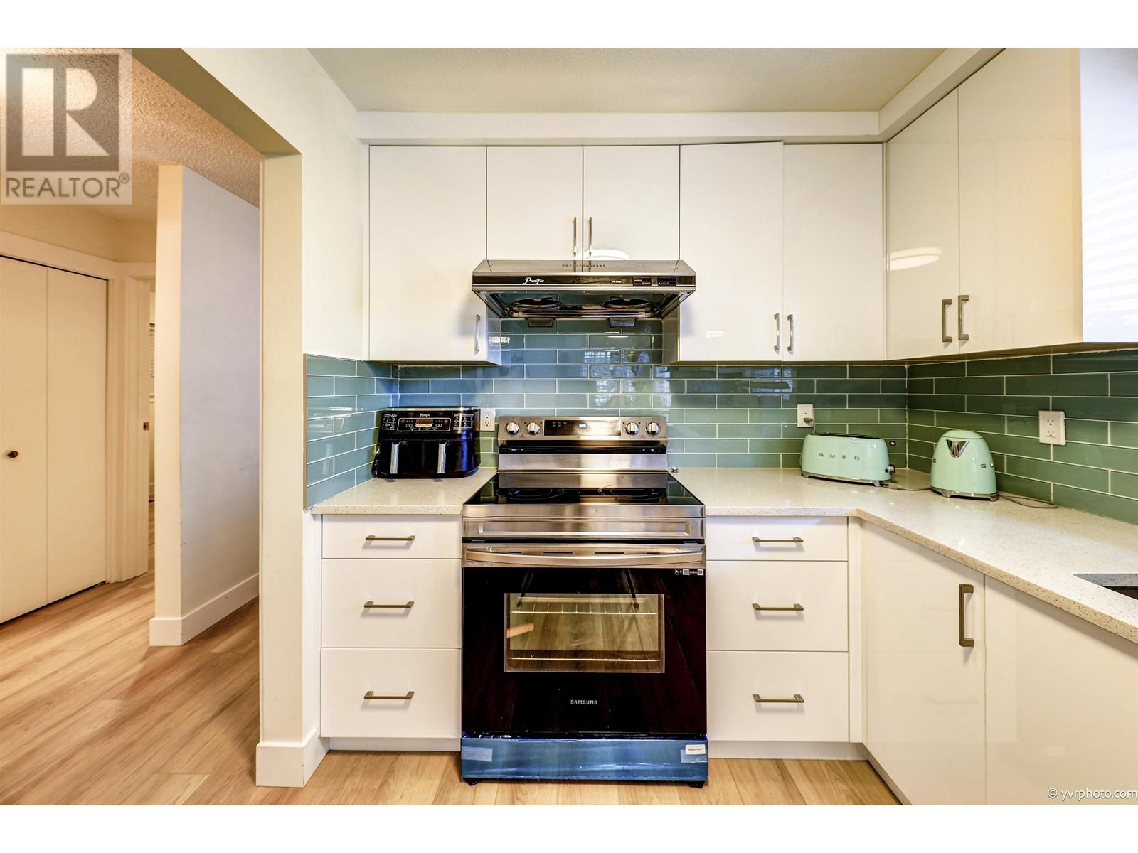 1730 E 36th Avenue, Vancouver, British Columbia  V5P 1C5 - Photo 12 - R2895436