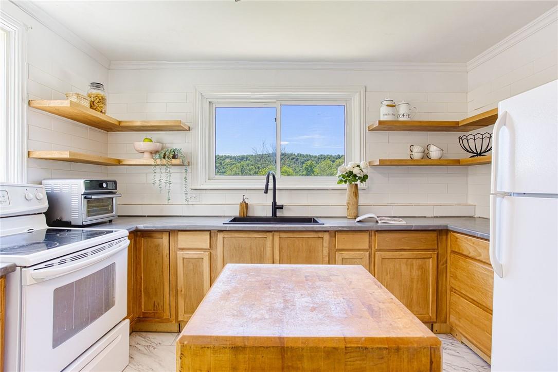 Image of property at 1290 Highway 8