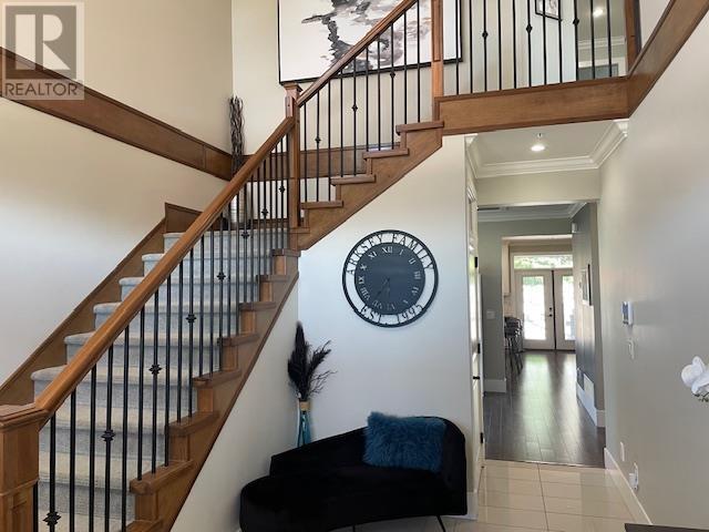 10072 247b Street, Maple Ridge, British Columbia V2W 0H1 - Photo 2 - R2895205