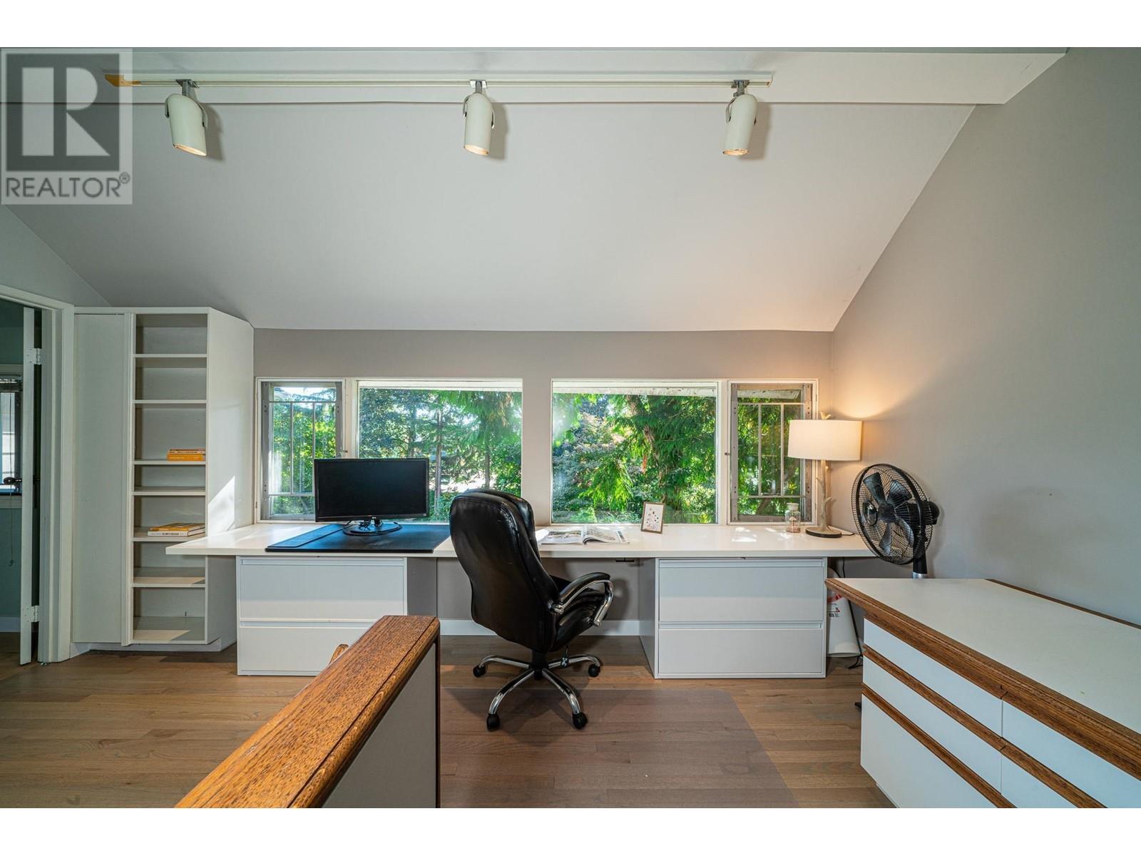 3550 W 47th Avenue, Vancouver, British Columbia  V6N 3P1 - Photo 31 - R2902251