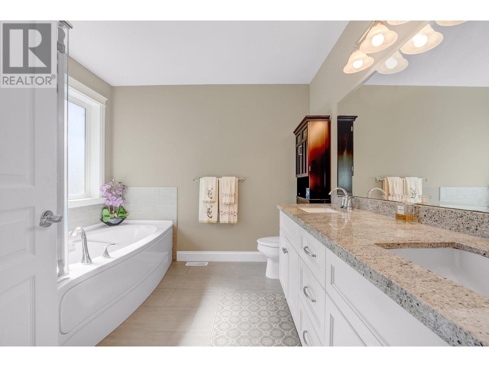 22820 Telosky Avenue, Maple Ridge, British Columbia  V2X 0J8 - Photo 21 - R2901827