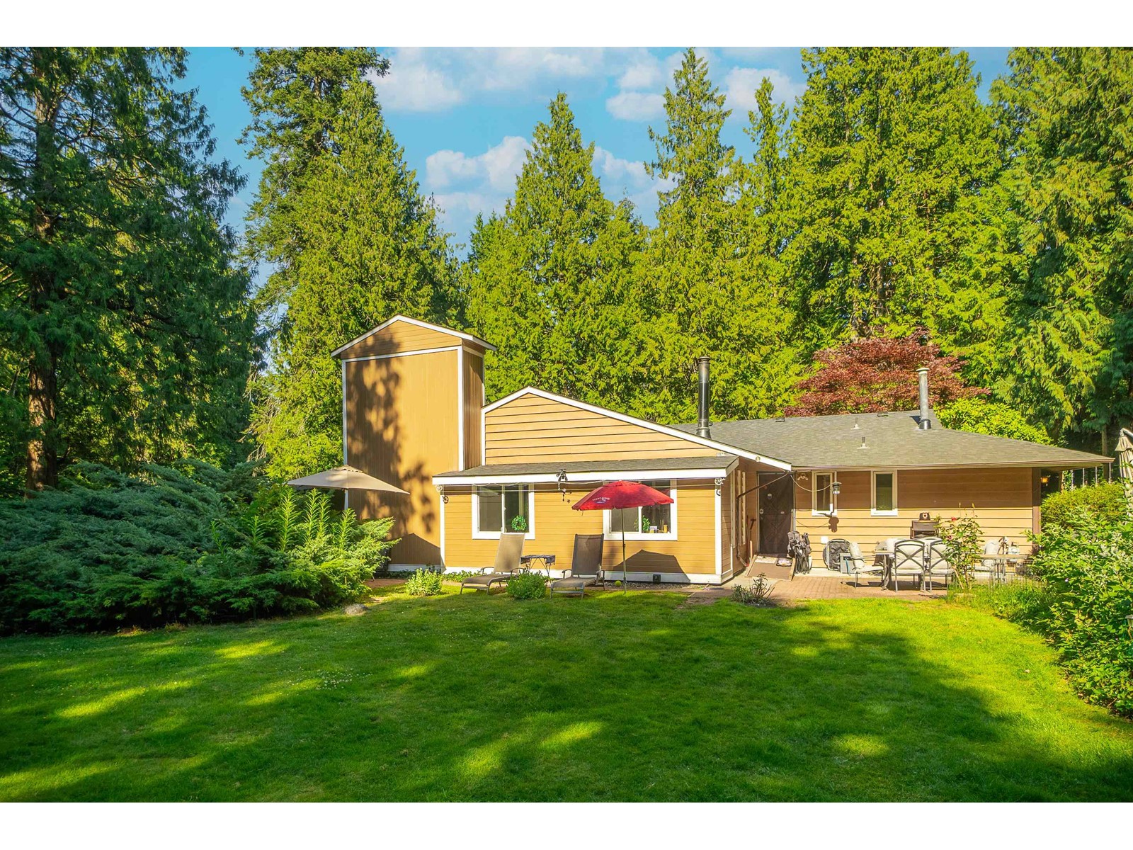Property at 13425 WOODCREST DRIVE image 1
