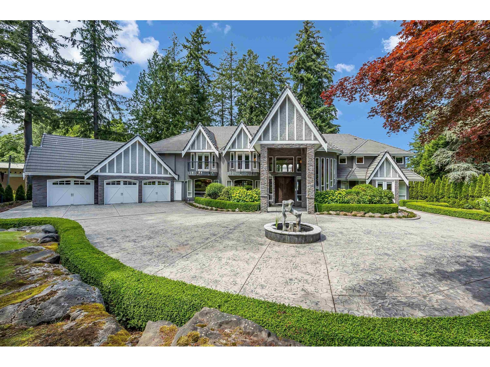 12855 Crescent Road, Surrey, British Columbia  V4P 1J6 - Photo 1 - R2902258