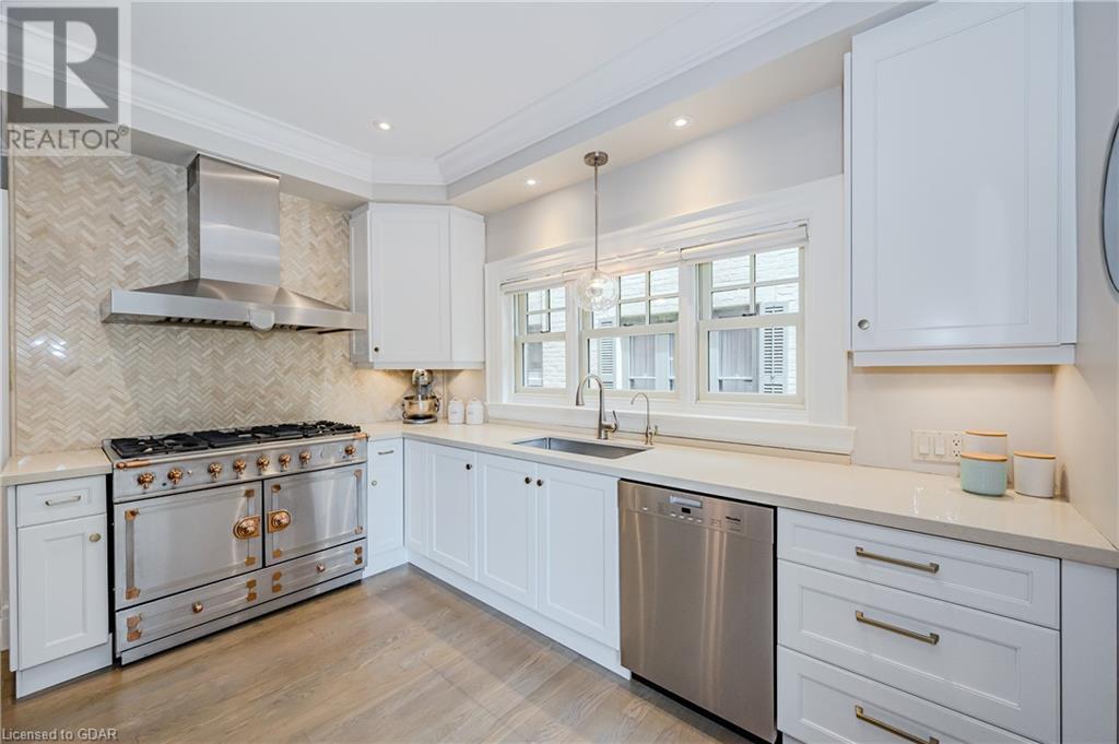 Image of property at 18 OXFORD Street