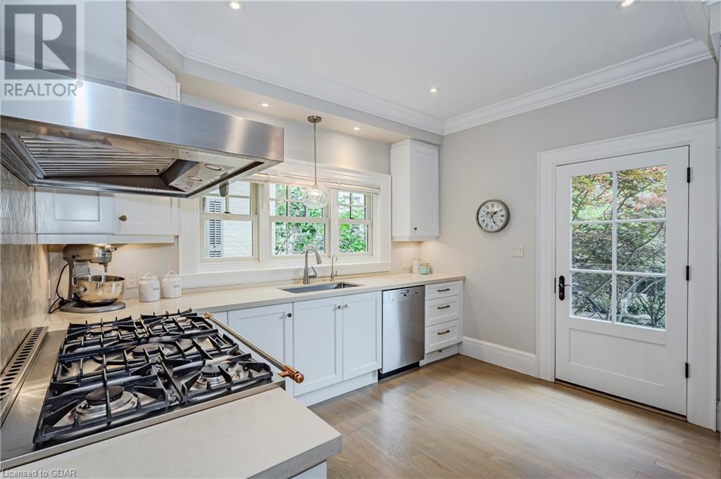 Image of property at 18 OXFORD Street