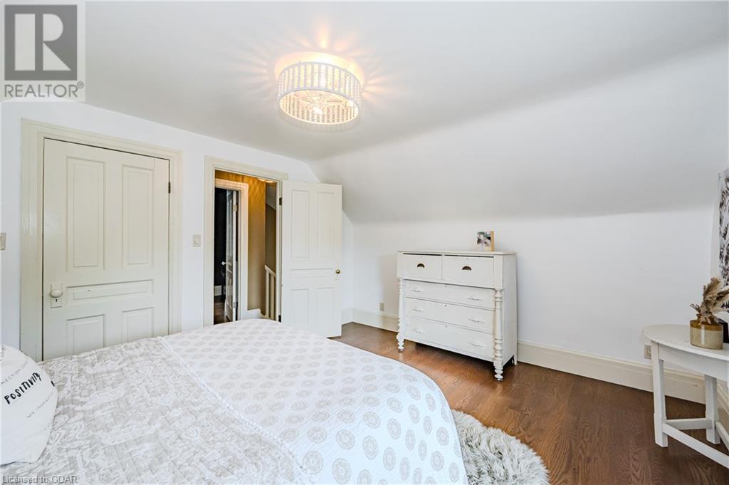 Image of property at 18 OXFORD Street