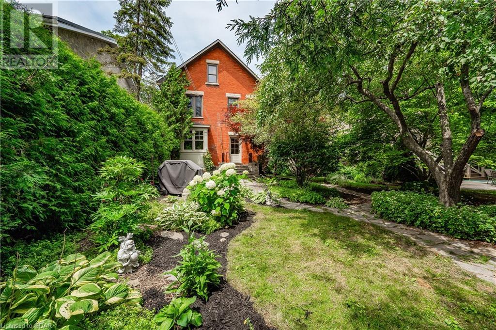 Image of property at 18 OXFORD Street