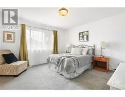 852 CLAPHAM TERRACE