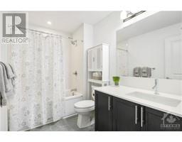 852 CLAPHAM TERRACE