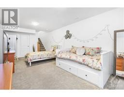 852 CLAPHAM TERRACE