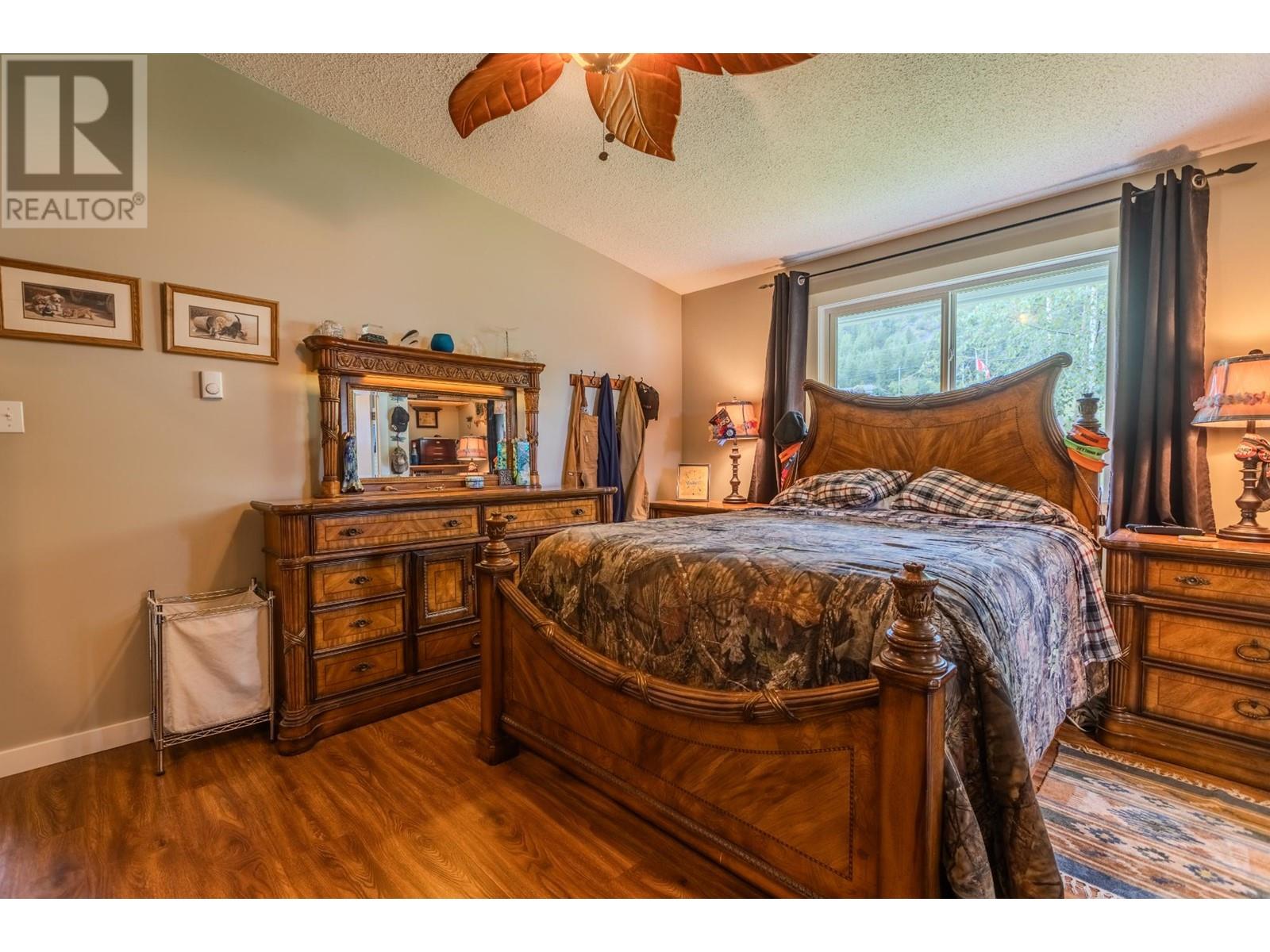 8716 Westsyde Road, Kamloops, British Columbia   - Photo 33 - 179676