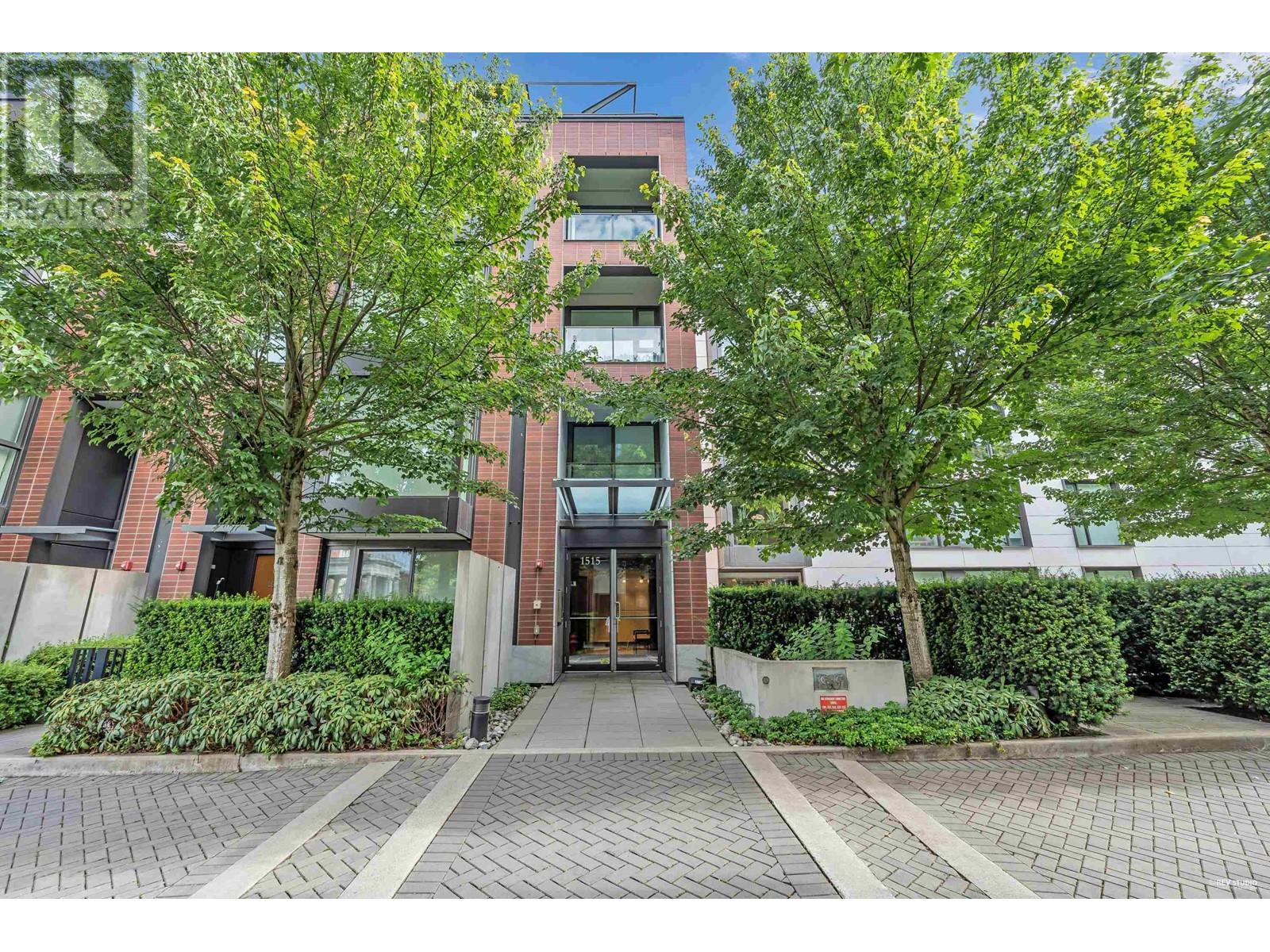105 1515 Atlas Lane, Vancouver, British Columbia  V6P 0C9 - Photo 1 - R2902444