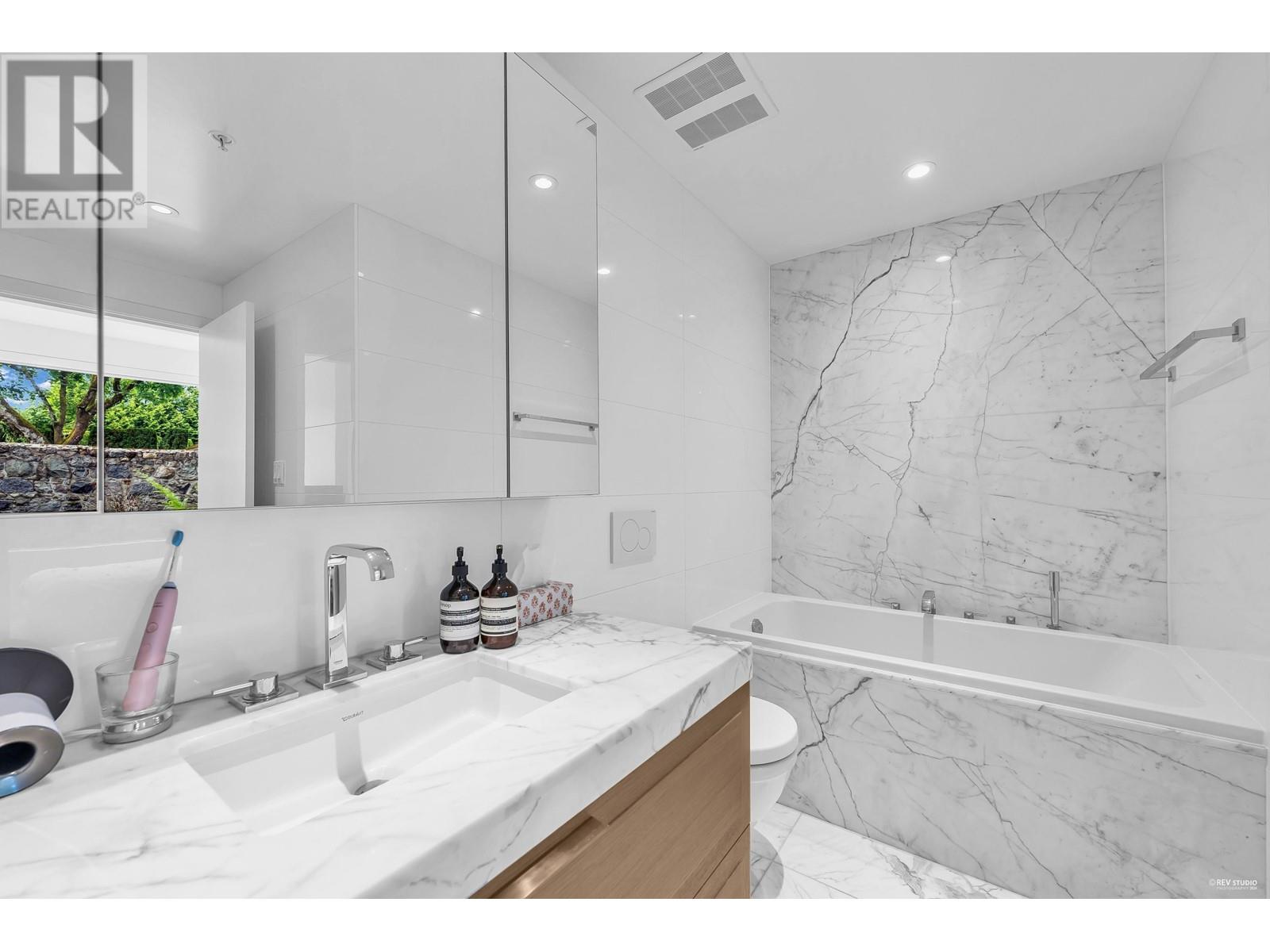 105 1515 Atlas Lane, Vancouver, British Columbia  V6P 0C9 - Photo 22 - R2902444