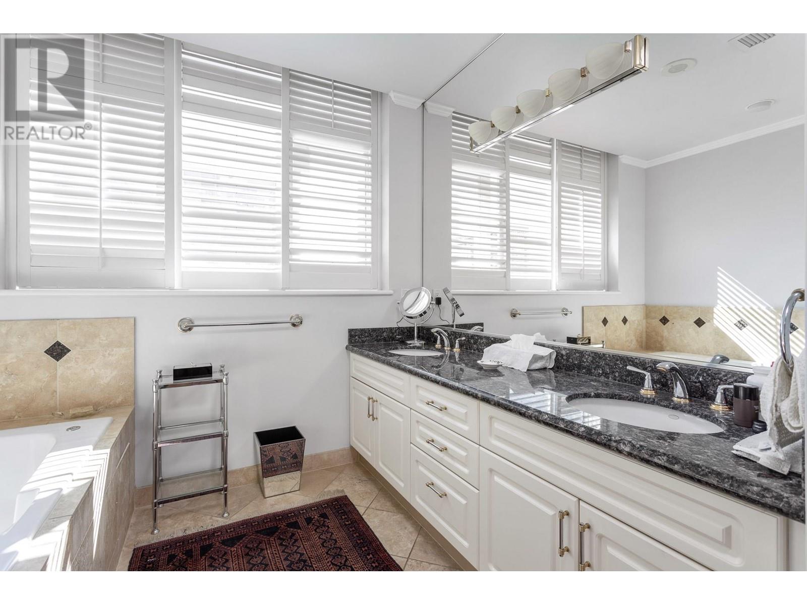 Ph2 1777 Bayshore Drive, Vancouver, British Columbia  V6G 3H2 - Photo 24 - R2902538