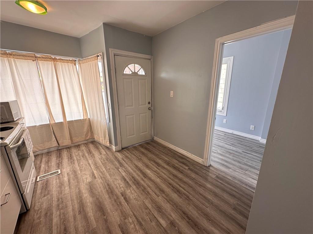 1525 Barton Street E, Unit #4, Hamilton, Ontario  L8G 5A5 - Photo 4 - H4199365