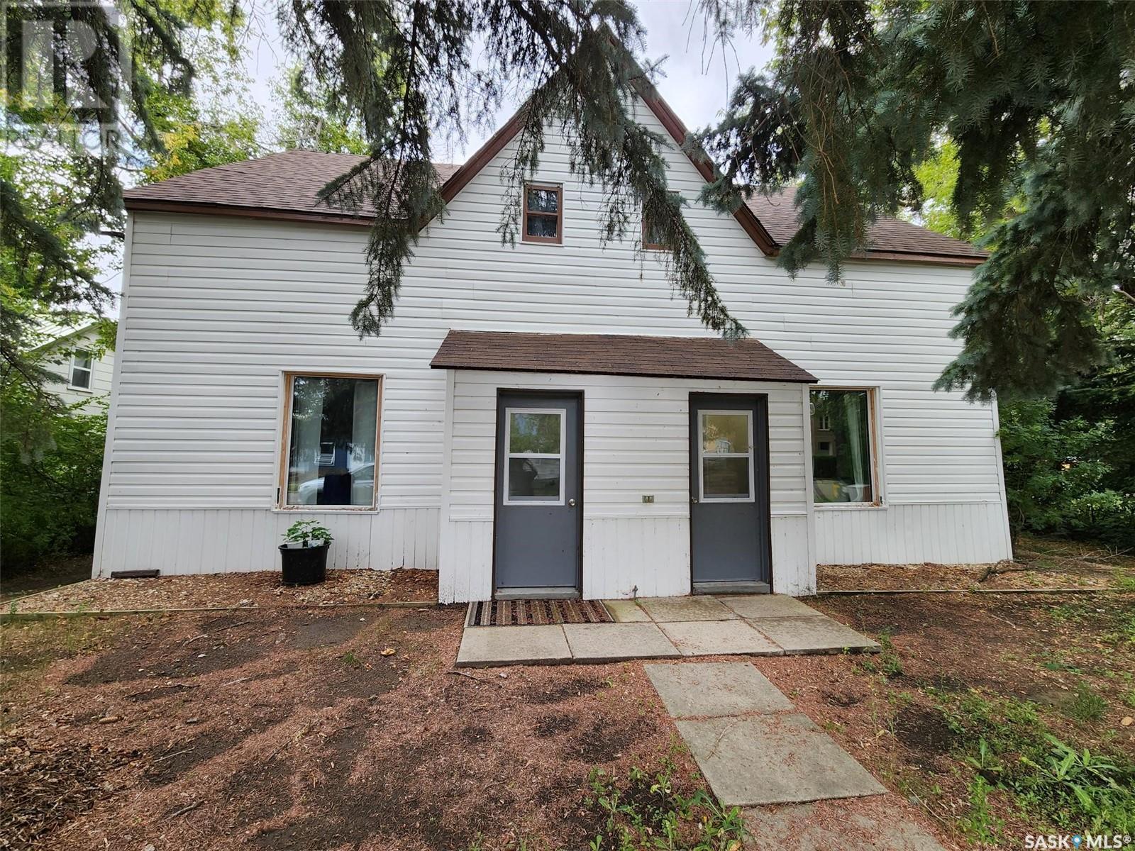 109 Cairo Street, Wolseley, Saskatchewan  S0G 5H0 - Photo 2 - SK975806