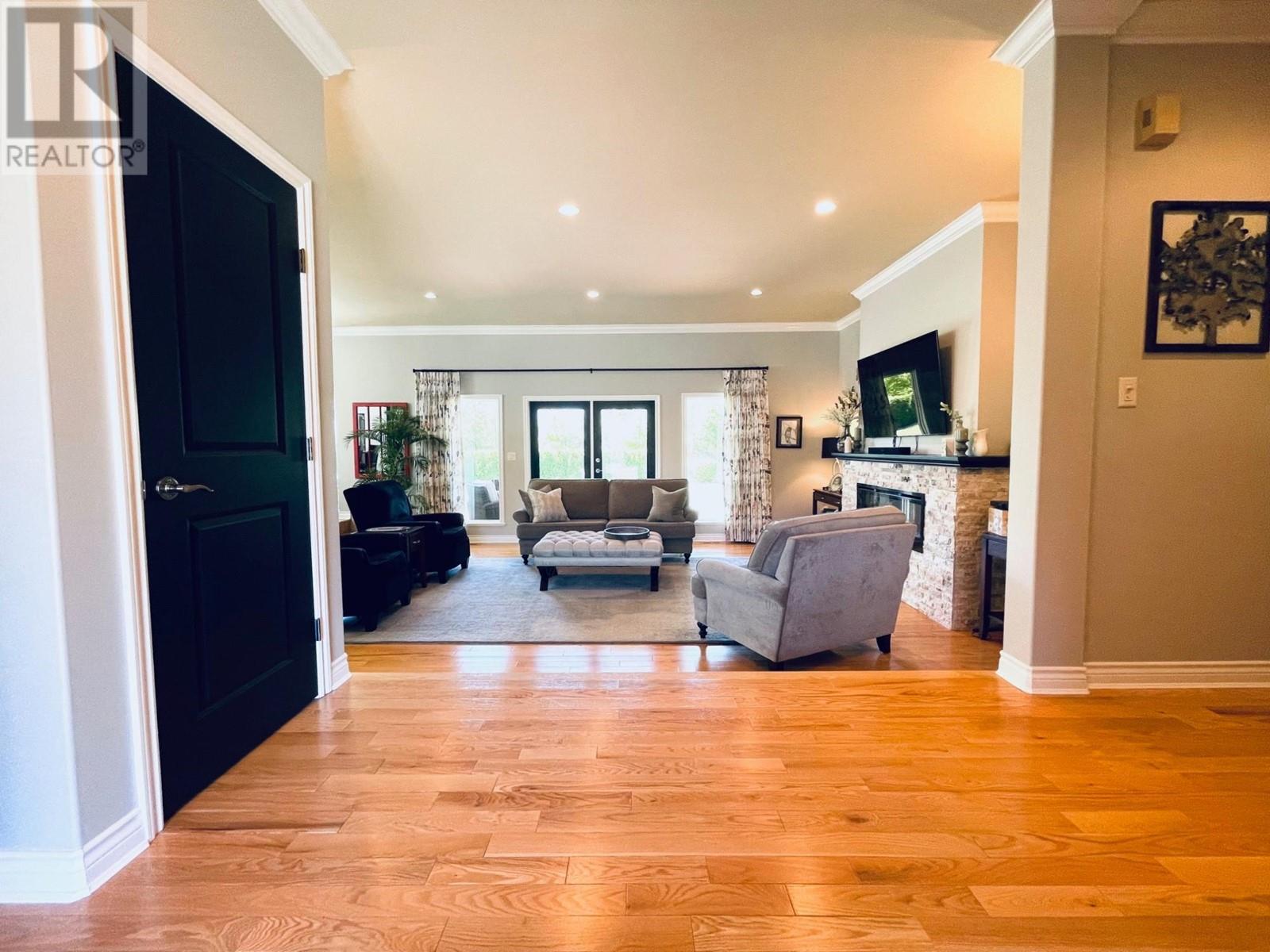 2210 Burgess Ave, Merritt, British Columbia  V1K 1R3 - Photo 14 - 179702