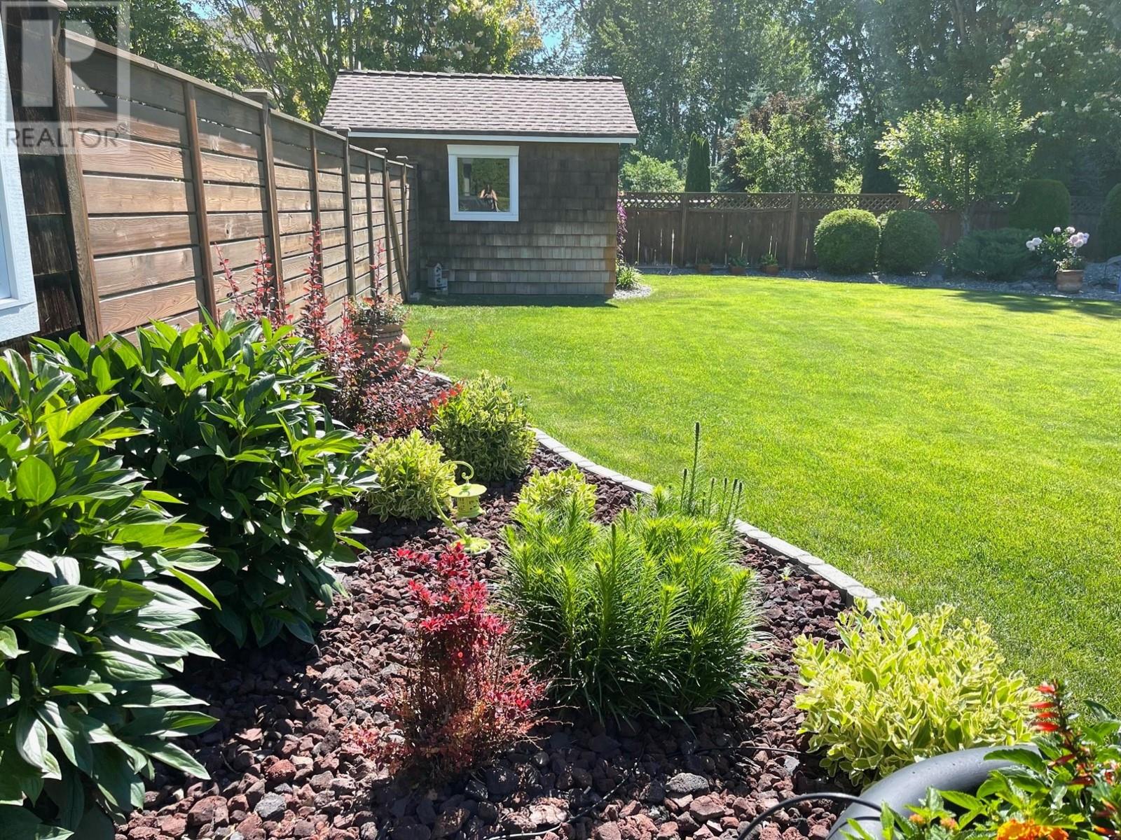 2210 Burgess Ave, Merritt, British Columbia  V1K 1R3 - Photo 33 - 179702