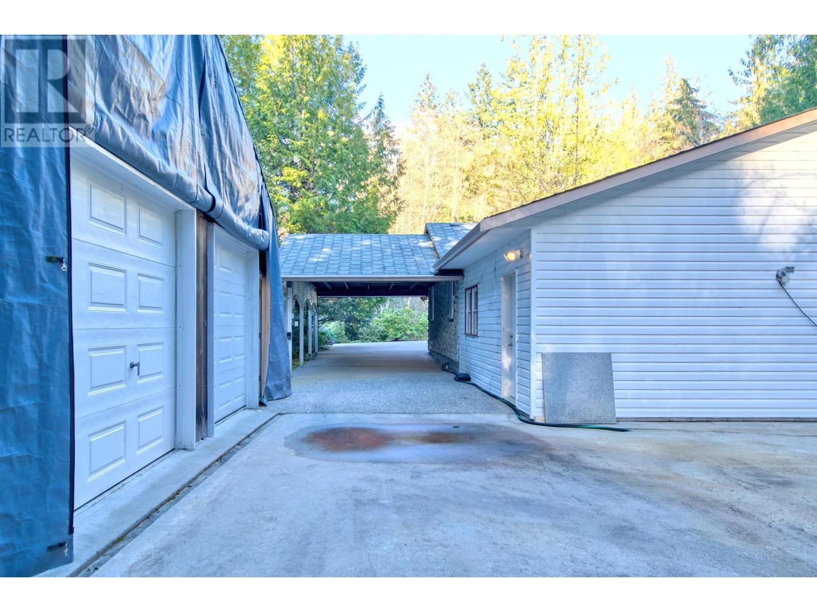 5479-5487 Brooks Road, Halfmoon Bay, British Columbia  V7Z 1G1 - Photo 38 - R2902631