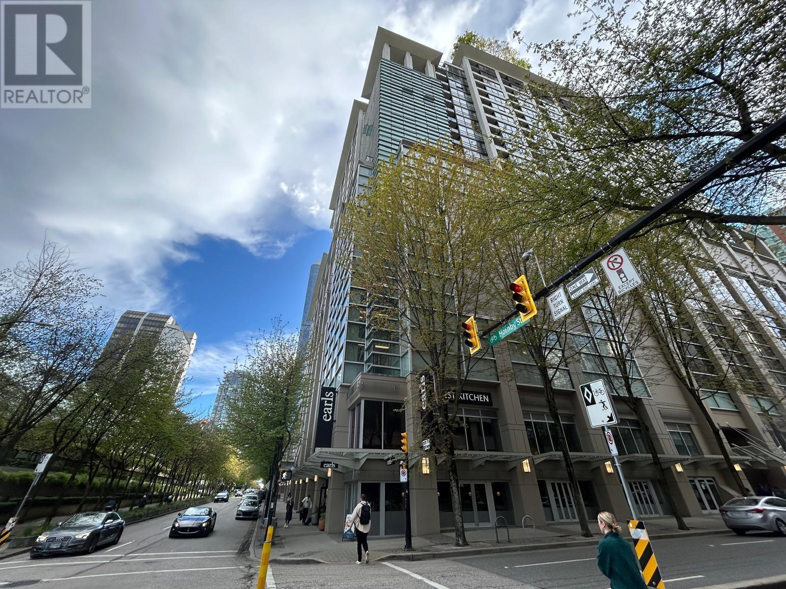 301 933 HORNBY STREET, vancouver, British Columbia