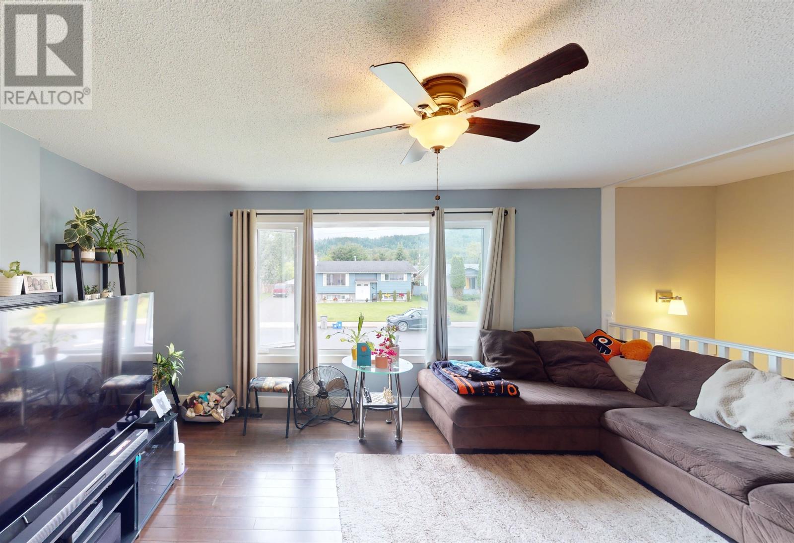 Property at 359 RITCHIE AVENUE image 4
