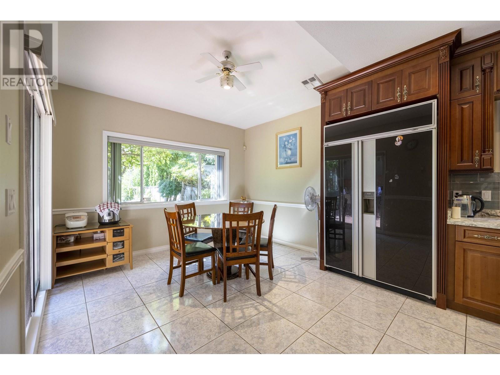 Listing Picture 8 of 11 : 7251 BRIDGE STREET, Richmond / 烈治文 - 魯藝地產 Yvonne Lu Group - MLS Medallion Club Member