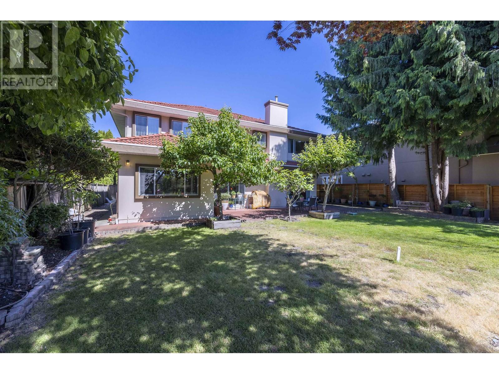 Listing Picture 10 of 11 : 7251 BRIDGE STREET, Richmond / 烈治文 - 魯藝地產 Yvonne Lu Group - MLS Medallion Club Member
