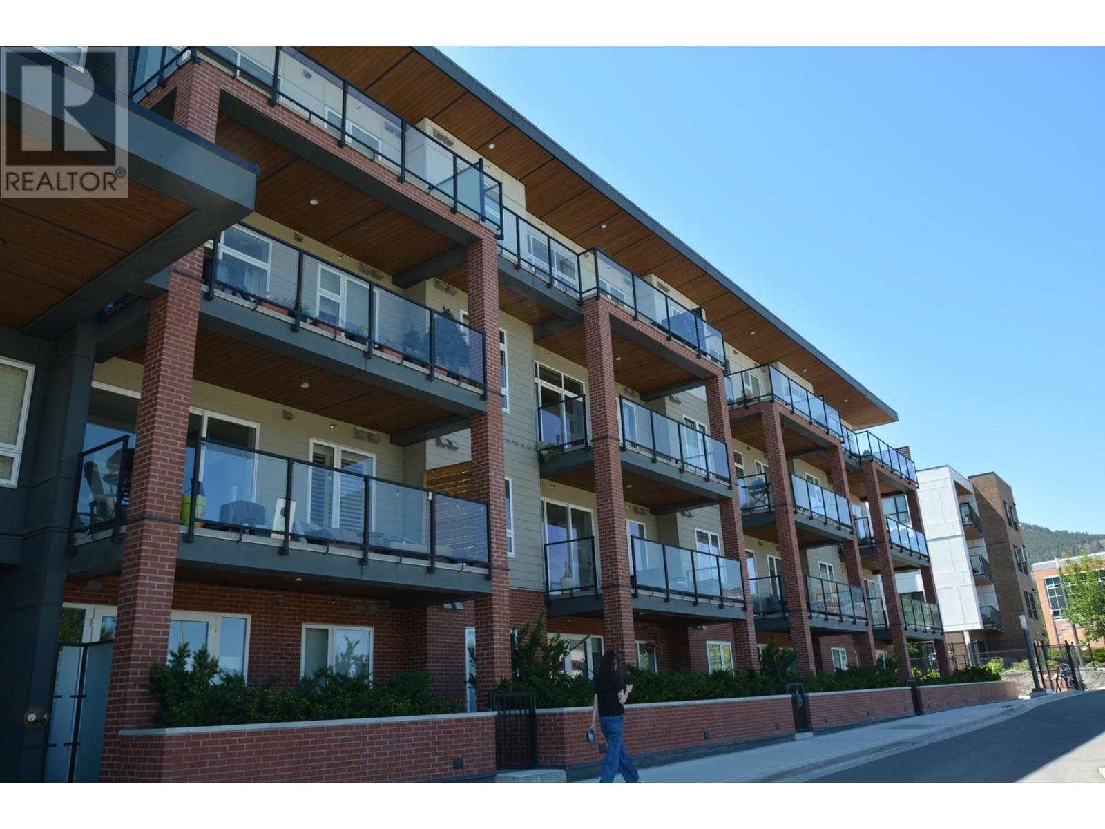 304-885 University Drive, Kamloops, British Columbia  V2C 5N3 - Photo 2 - 179715