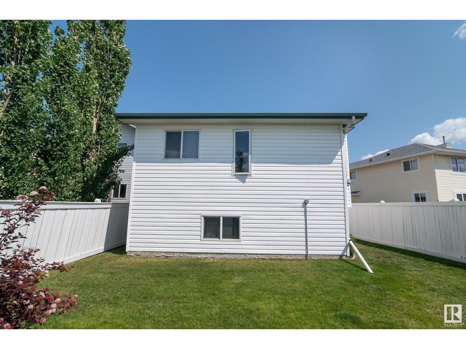 1746 Turvey Bn Nw, Edmonton, Alberta  T6R 2W6 - Photo 37 - E4396170