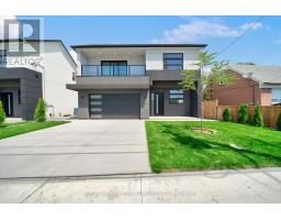 14 WALSH AVENUE, toronto, Ontario