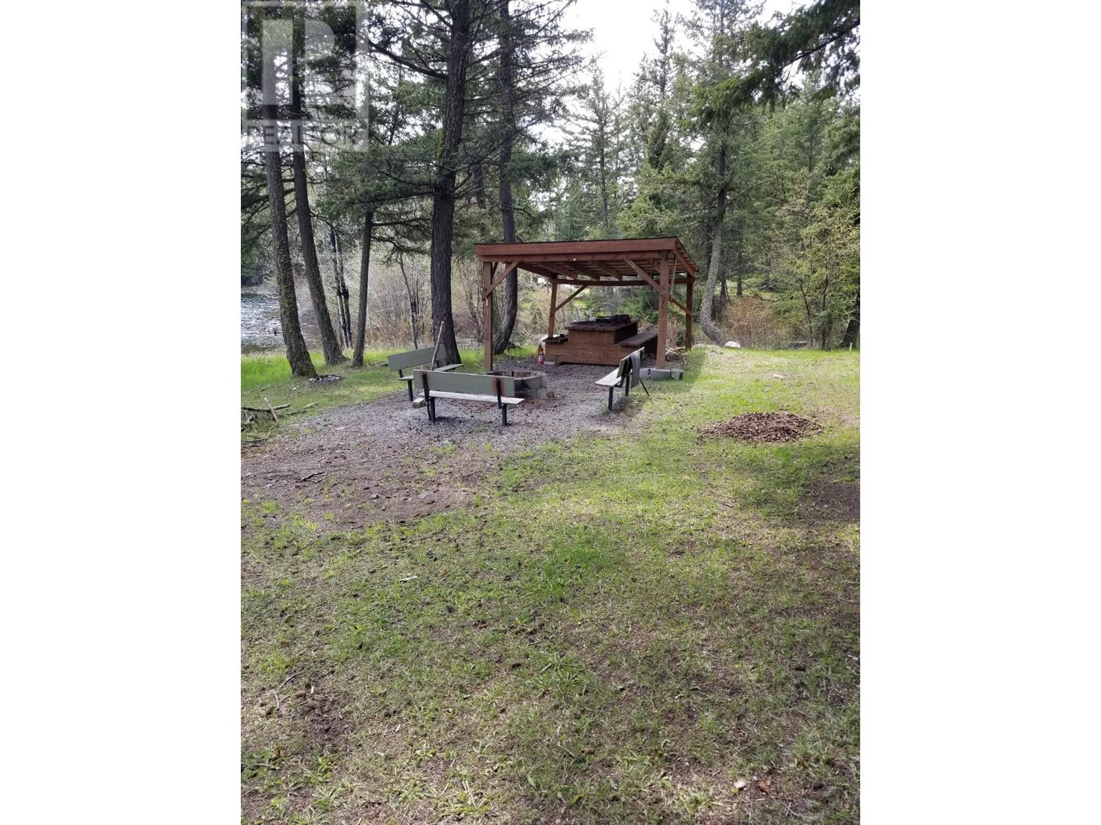 Legal Scuitto Lake, Kamloops, British Columbia   - Photo 9 - 176532