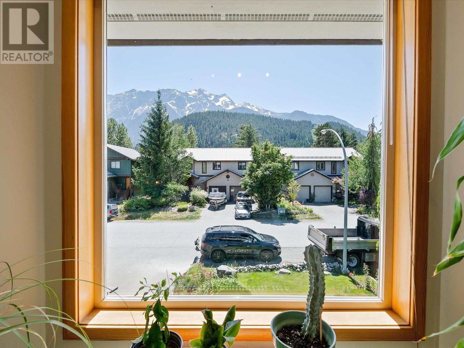 1489 Balsam Street, Pemberton, British Columbia  V0N 2L0 - Photo 6 - R2902821