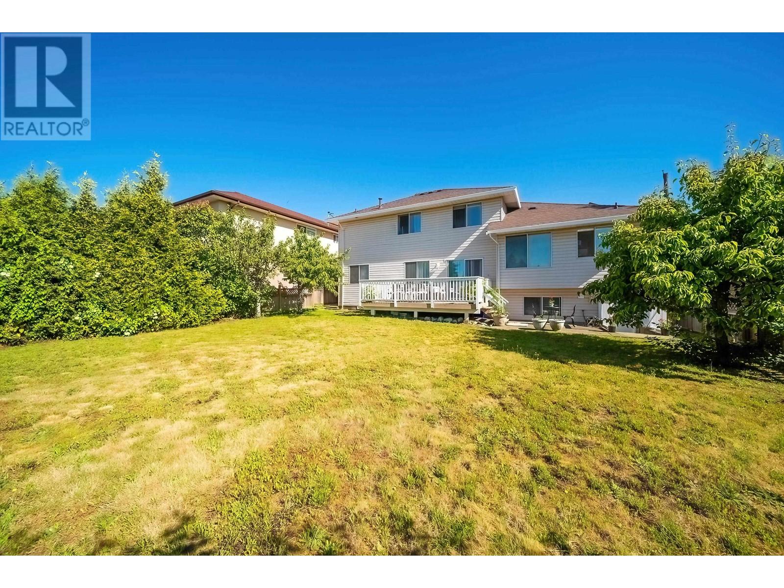 6250 Clinton Street, Burnaby, British Columbia  V5J 2M7 - Photo 11 - R2902700