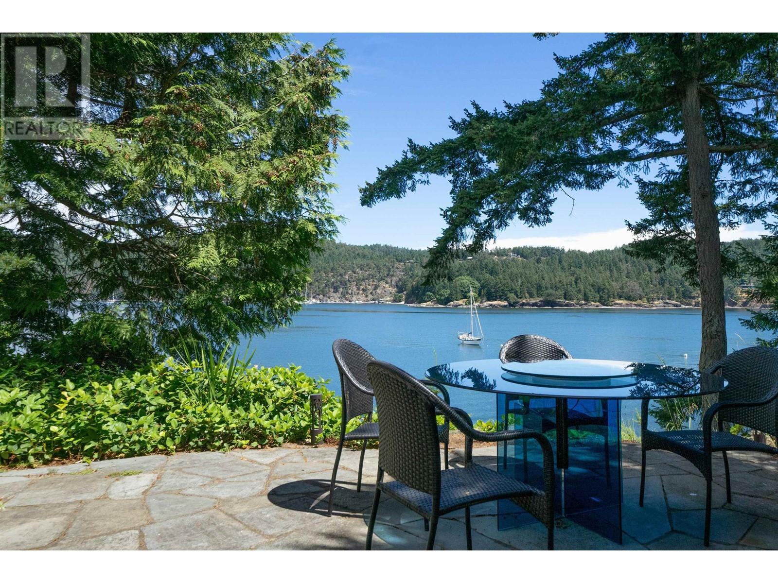 7909 Bedwell Drive, Pender Island, British Columbia  V0N 2M2 - Photo 37 - R2873589