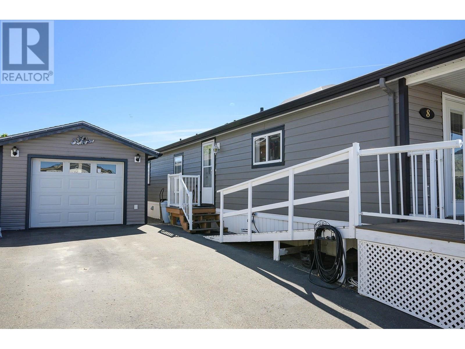 8-768 Shuswap Road E, Kamloops, British Columbia  V2H 0A4 - Photo 54 - 178781
