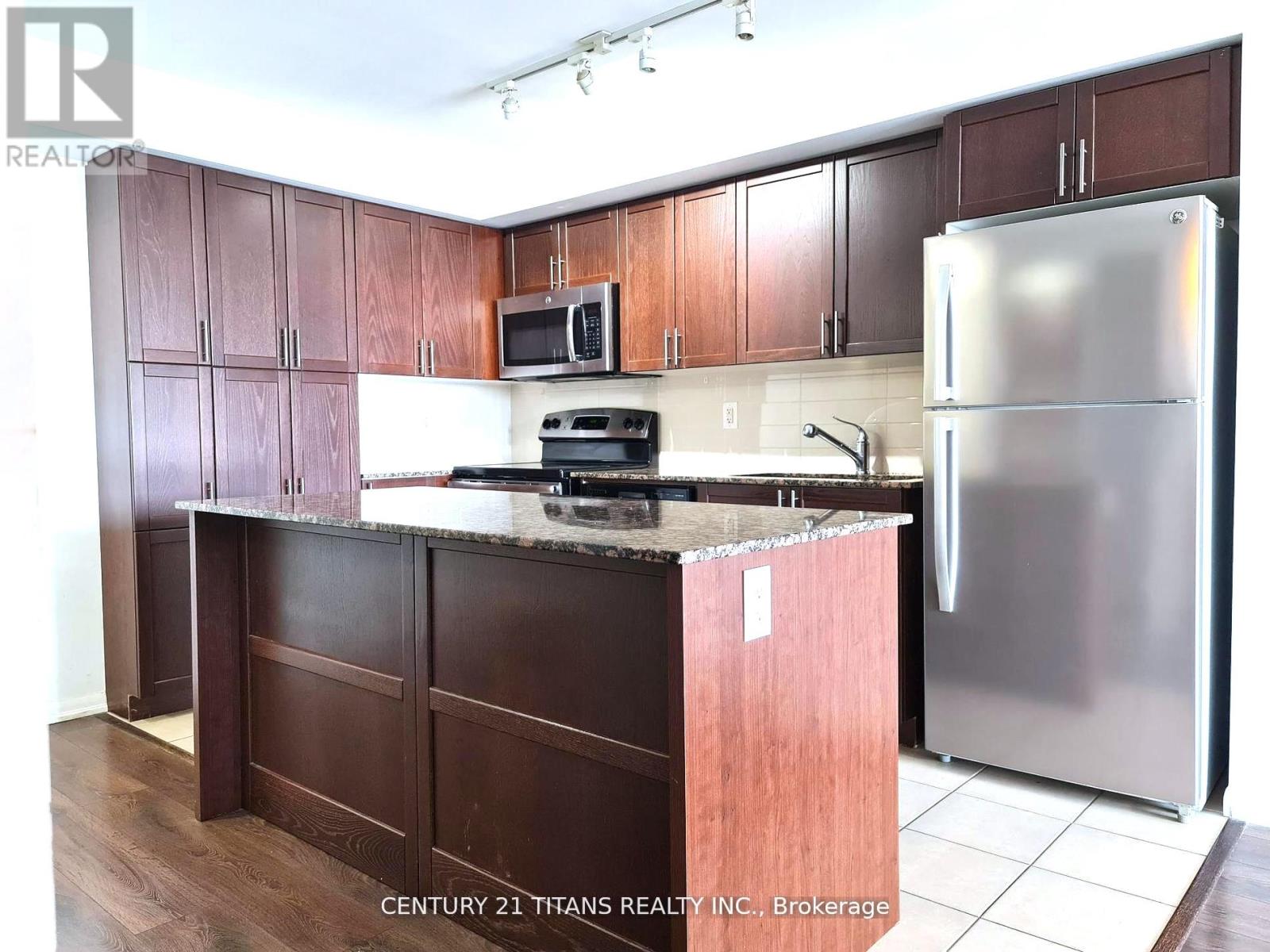 501 - 830 Lawrence Avenue W, Toronto (Yorkdale-Glen Park), Ontario  M6A 1C3 - Photo 6 - W9016397