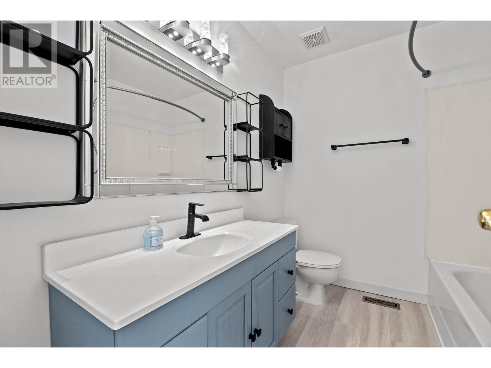 1302/1304 Sitka Street, Kamloops, British Columbia  V2B 2V9 - Photo 47 - 179725