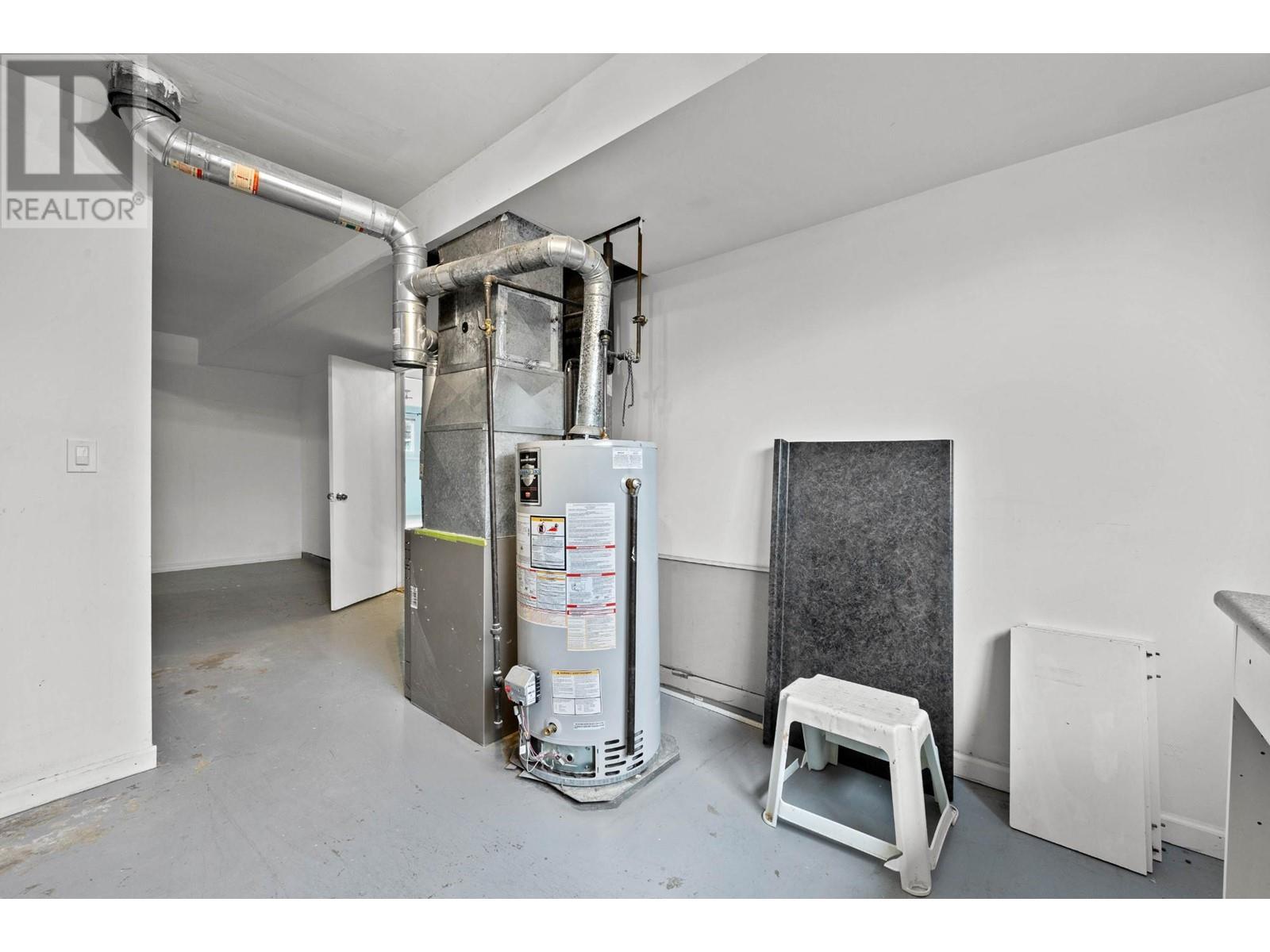 1302/1304 Sitka Street, Kamloops, British Columbia  V2B 2V9 - Photo 50 - 179725