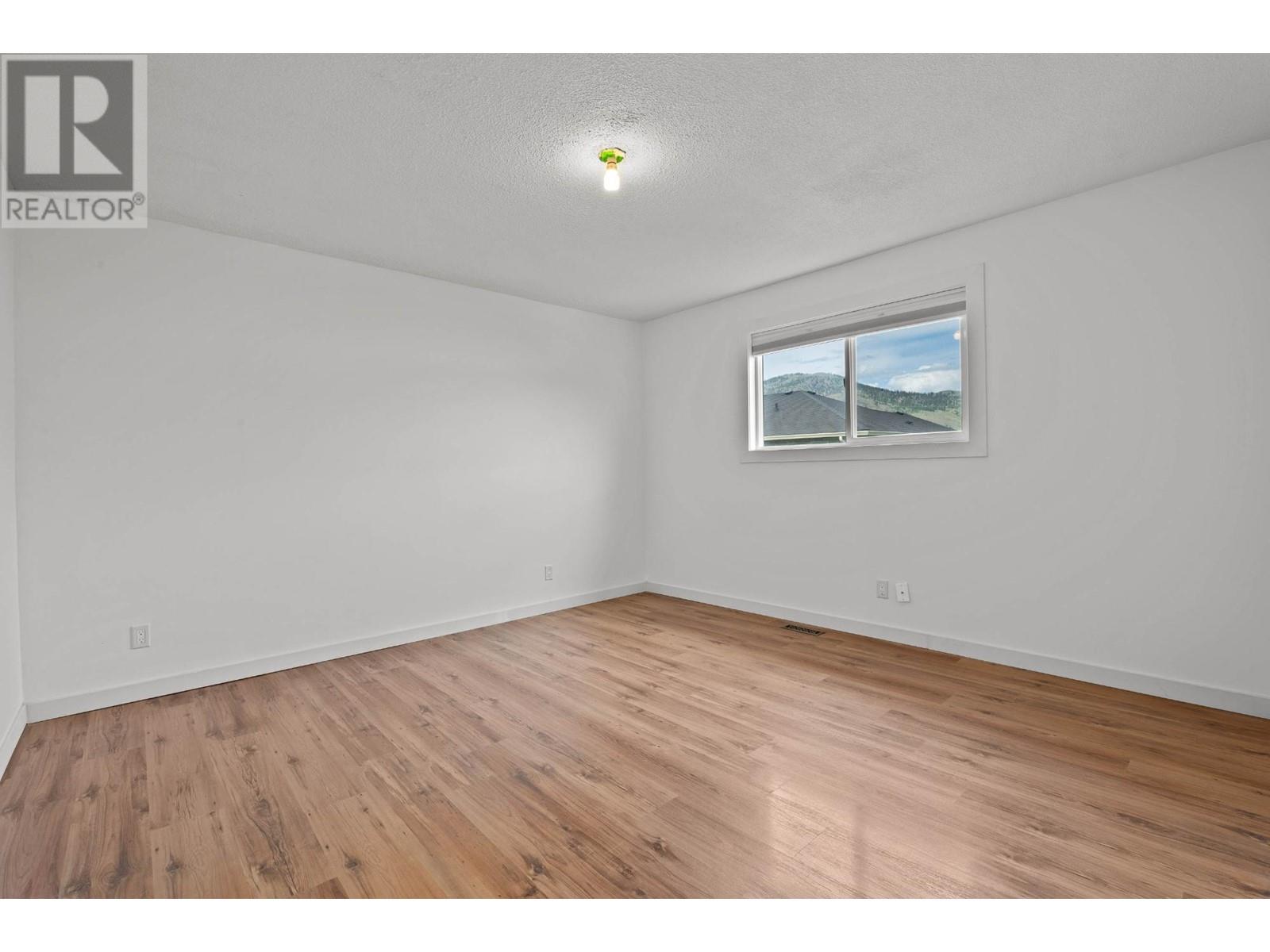 1302/1304 Sitka Street, Kamloops, British Columbia  V2B 2V9 - Photo 46 - 179725