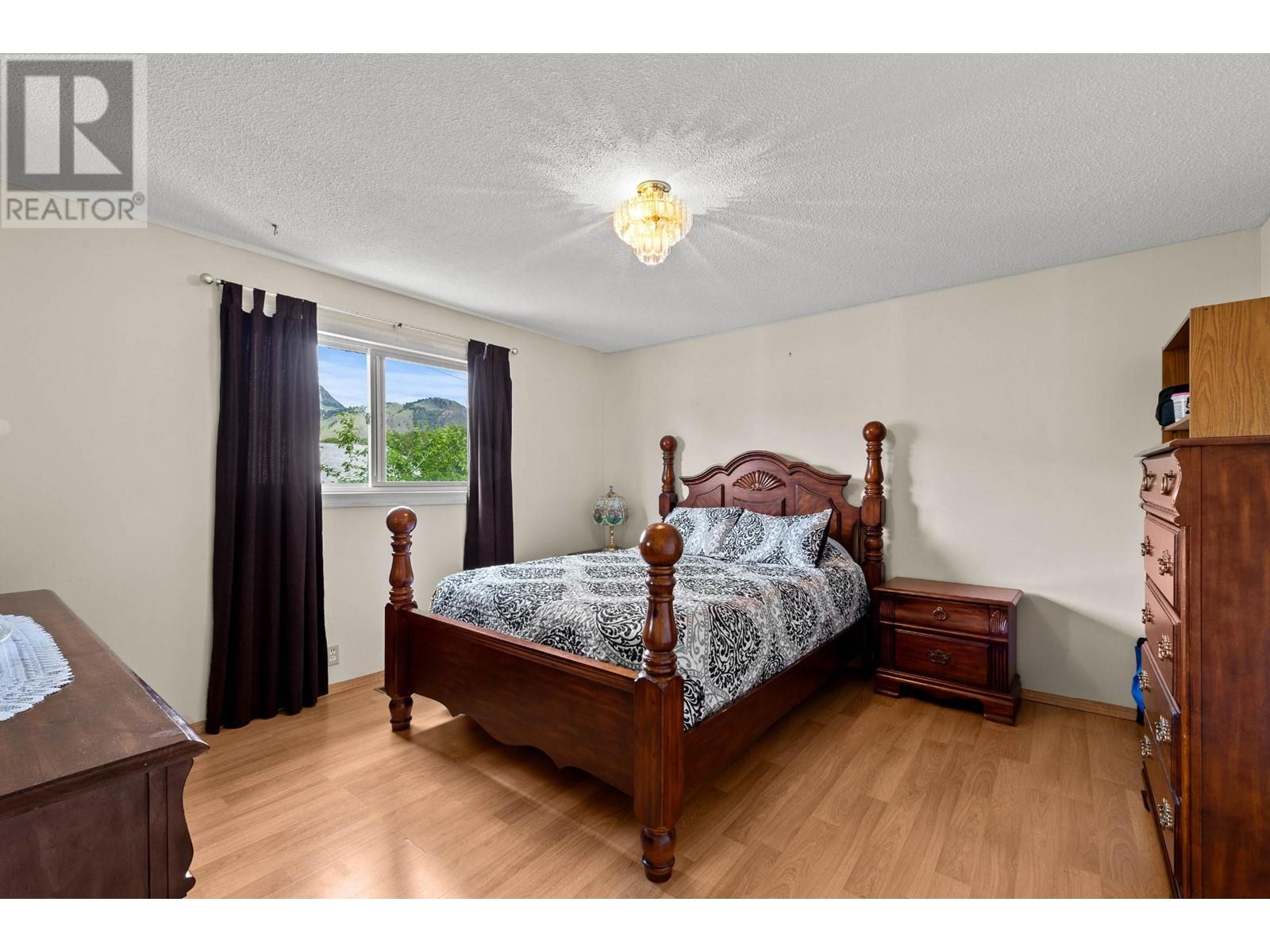 1302/1304 Sitka Street, Kamloops, British Columbia  V2B 2V9 - Photo 15 - 179725
